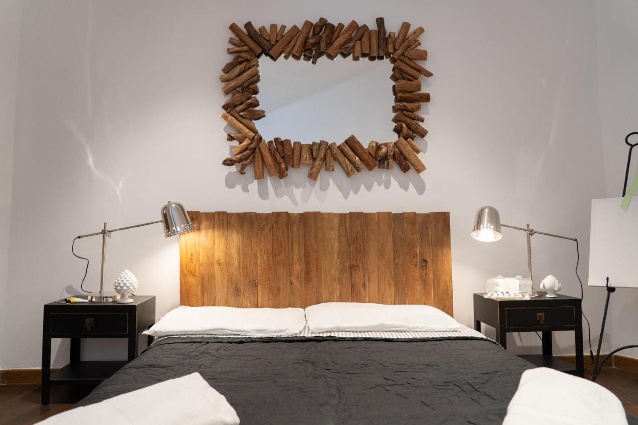 Apartamento Wineart House, Terracielo Indipendente Nel Centro Di Monopoli Exterior foto