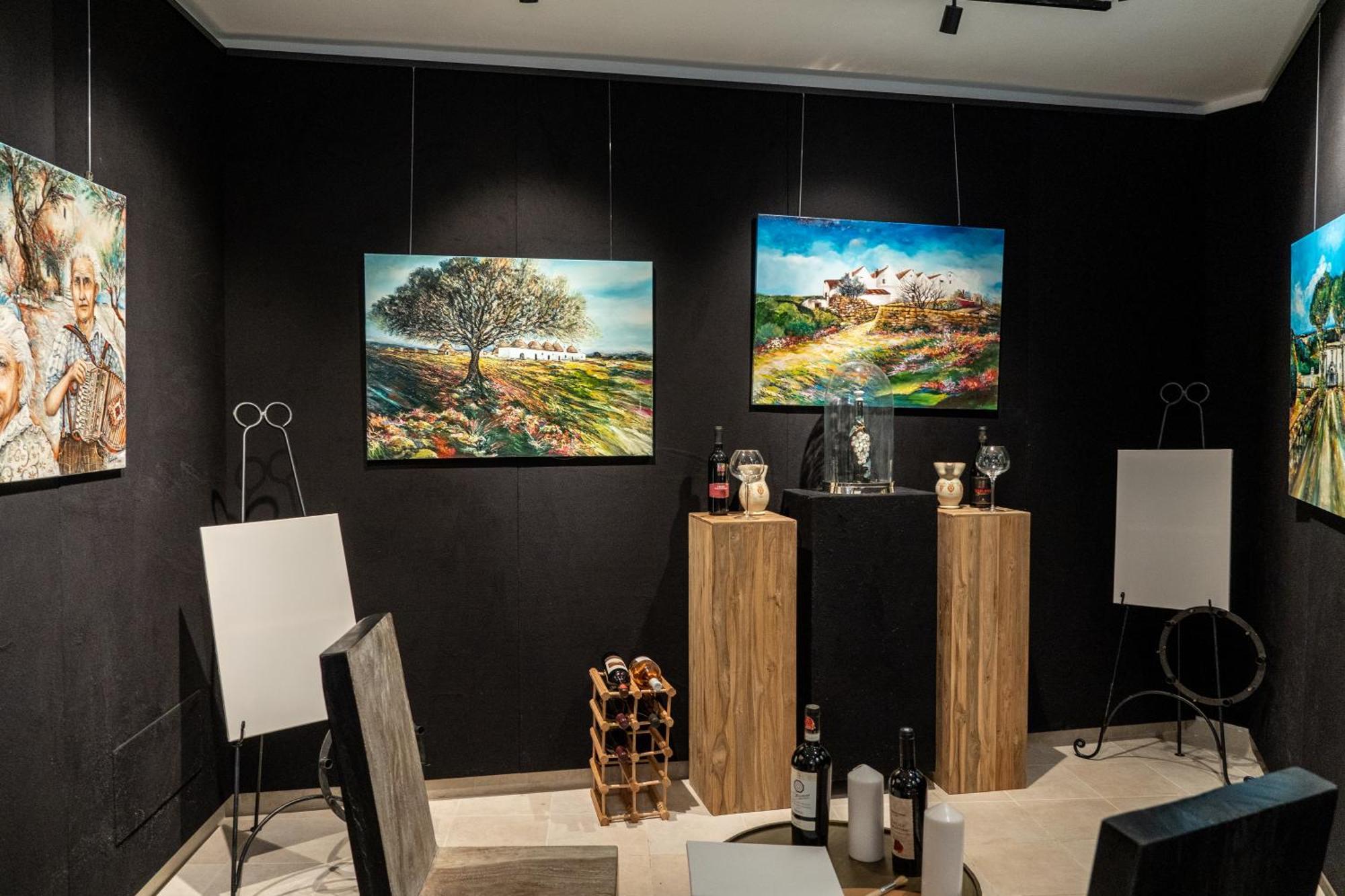 Apartamento Wineart House, Terracielo Indipendente Nel Centro Di Monopoli Exterior foto